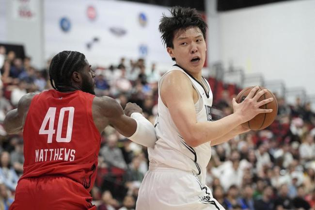 包含曝杨瀚森最后一场NBA夏联不打回国备战男篮亚洲杯的词条